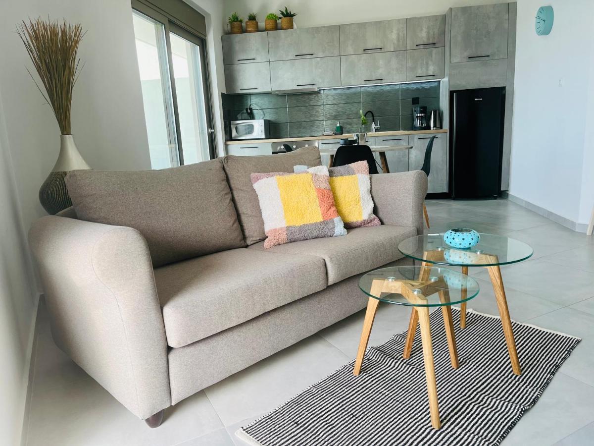 Zonapartments A Sea View-City Center La Canea Esterno foto